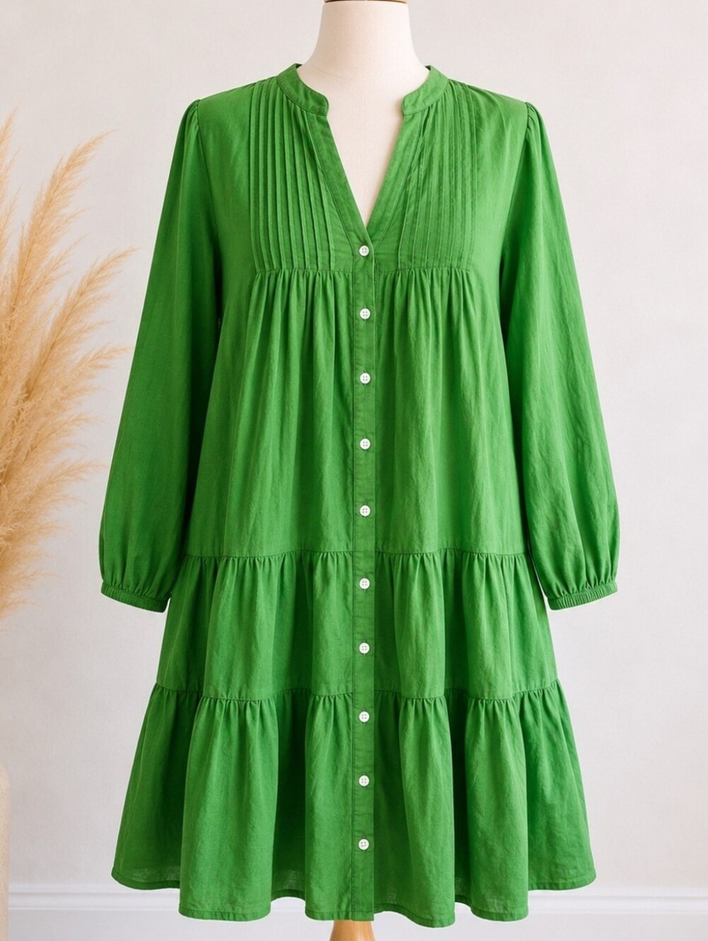 $124 LAKE Eloise Green Tiered Button-Front Dress in Palm Green - Picture 3 of 11